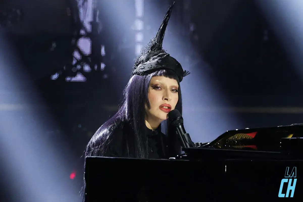 Lady Gaga / Mayhem Ball Tour