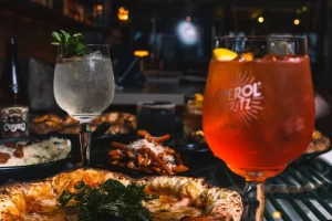 Coppola Pizza Vinyl Bar