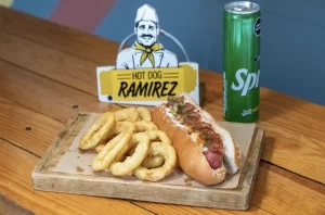 Hot Dog Ramírez- el clásico que nunca pasa de moda en la CDMX