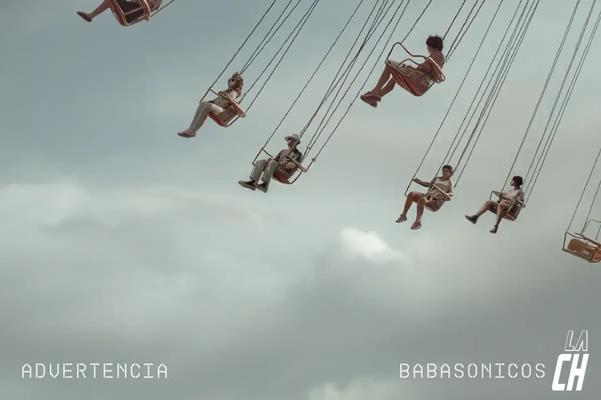 Babasónicos lanza ‘Advertencia’ y reafirma su legado tras agotar el Auditorio Nacional