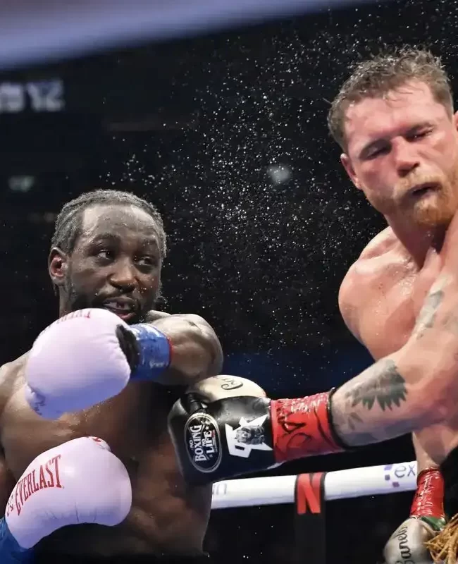 Terence Crawford derrota a Canelo Álvarez en histórica pelea en el Allegiant Stadium