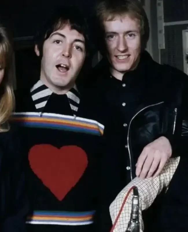 Wings sorprende con antología homónima- Paul McCartney revive el legado de la banda en 2025