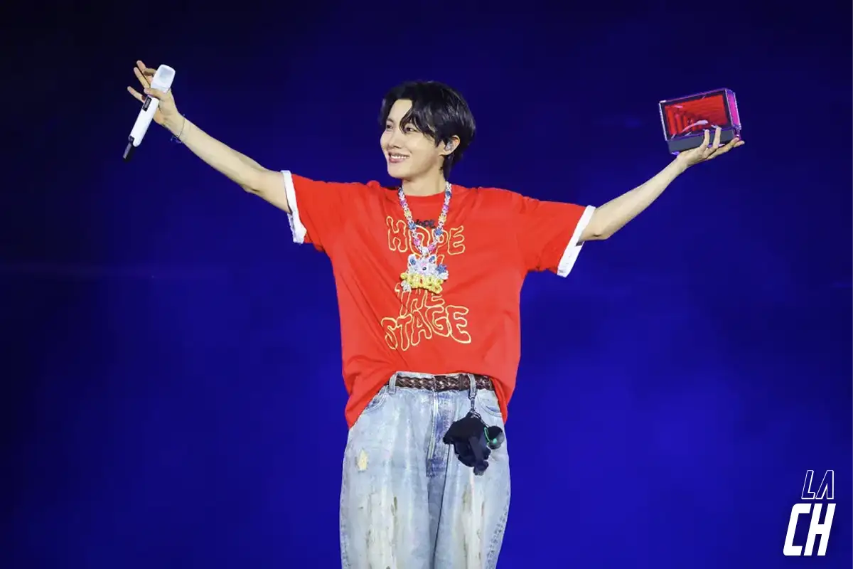 j-hope de BTS estrena ‘Hope on the Stage The Movie’ el concierto llega a cines de todo el mundo en noviembre