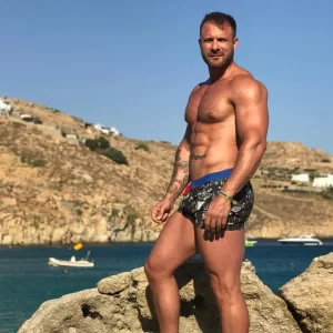 Austin Wolf, estrella del cine para adultos, es condenado a 19 años por explotación infantil