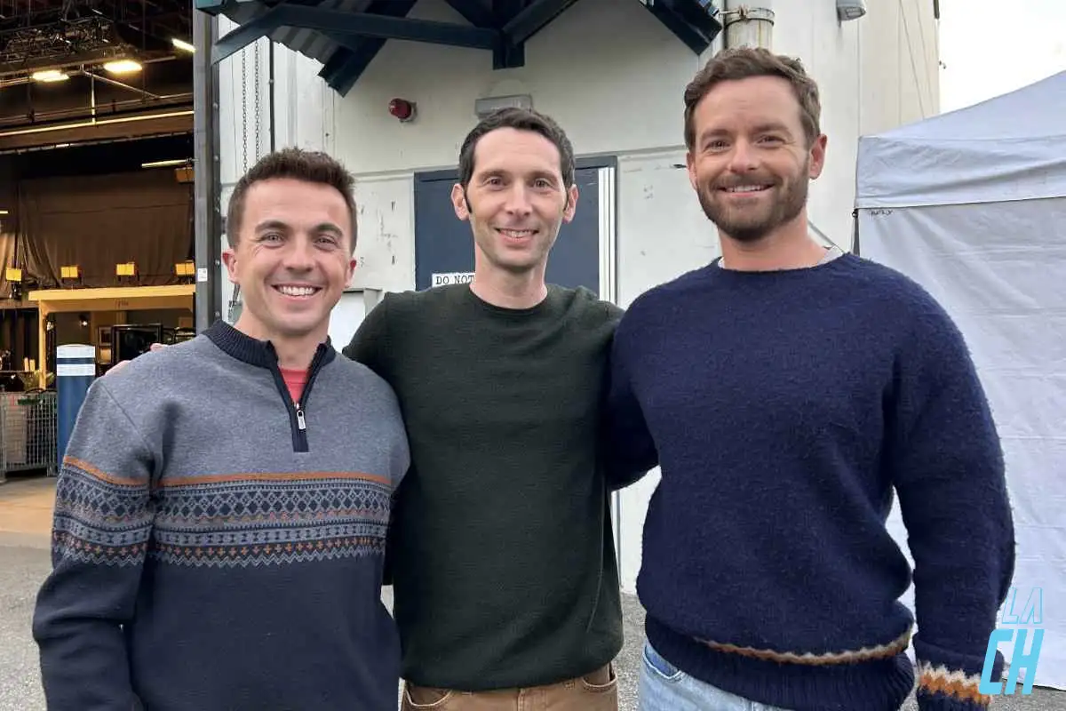 Frankie Muniz comparte foto con ‘Francis’ y ‘Reese’ en el set de Malcolm el de en medio-v