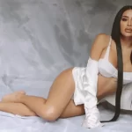 Kim Shantal en La Granja VIP- la influencer que desata sensualidad dentro y fuera de la pantalla