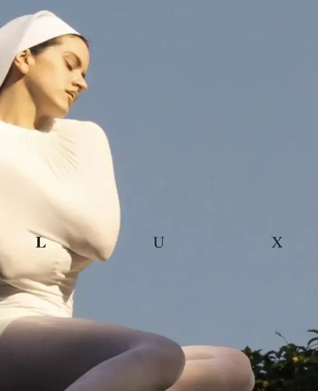 Rosalía confirma la fecha de lanzamiento de su nuevo álbum ‘LUX’
