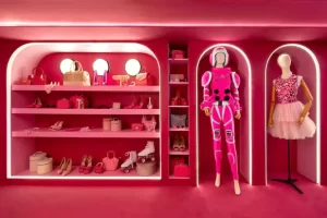 Belinda y Airbnb te invitan a vivir la experiencia de visitar su camerino de Mentiras, All Stars, el musical, en una experiencia única y original