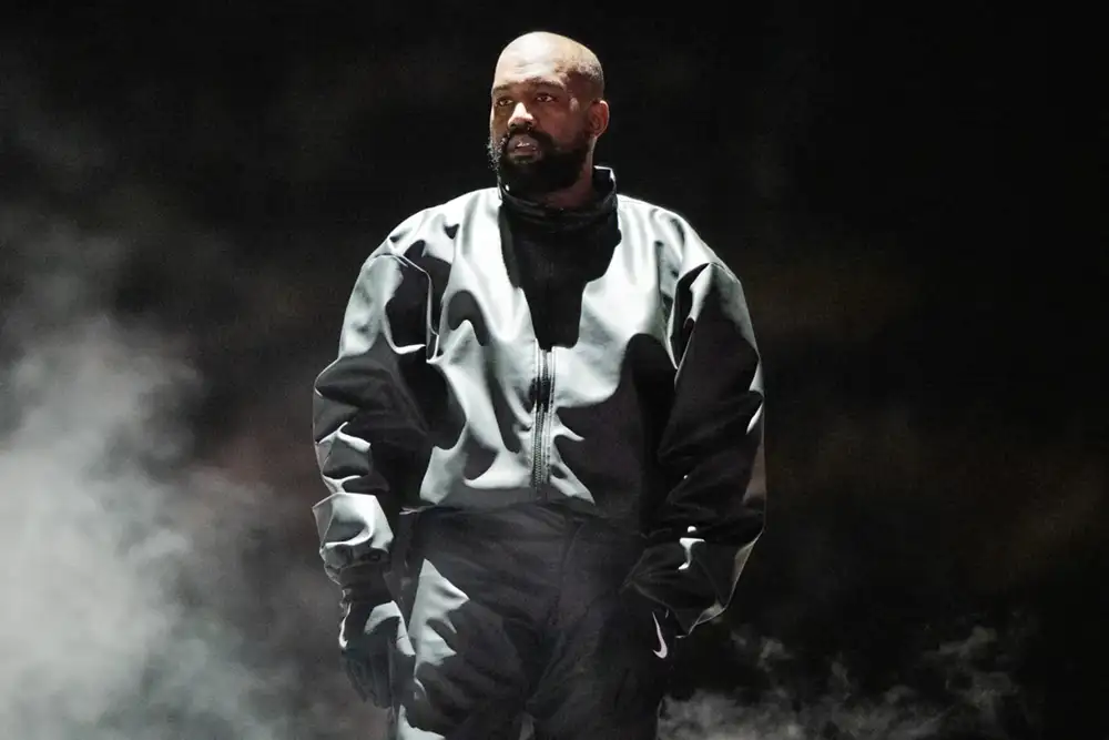 Kanye West anuncia concierto en México en la plaza de toros